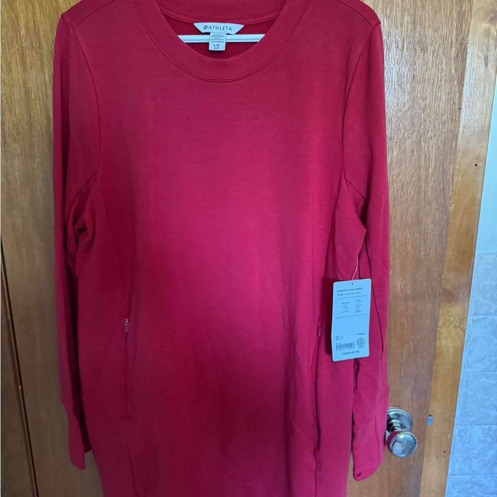 Athleta Coaster Luxe Dress in Vibrant Red, size large (petite), NWT